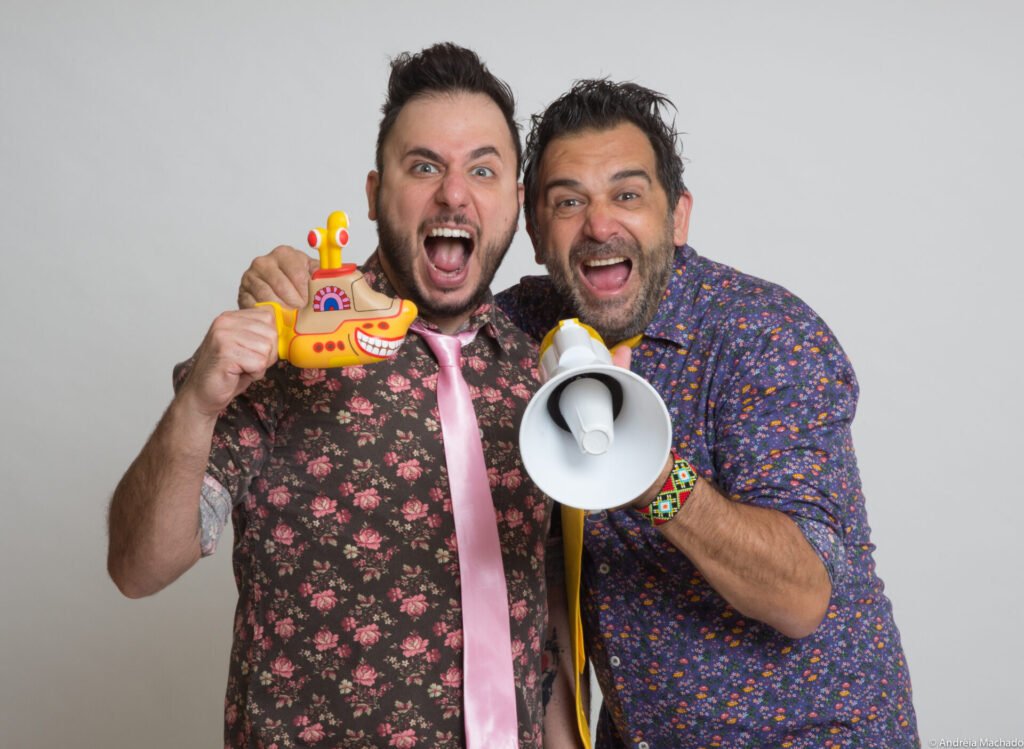 Crianças se divertindo em um bloquinho de Carnaval em São Paulo