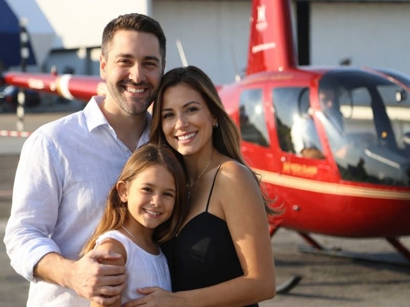 Voo panorâmico de helicóptero sobre São Paulo no Dia das Mães